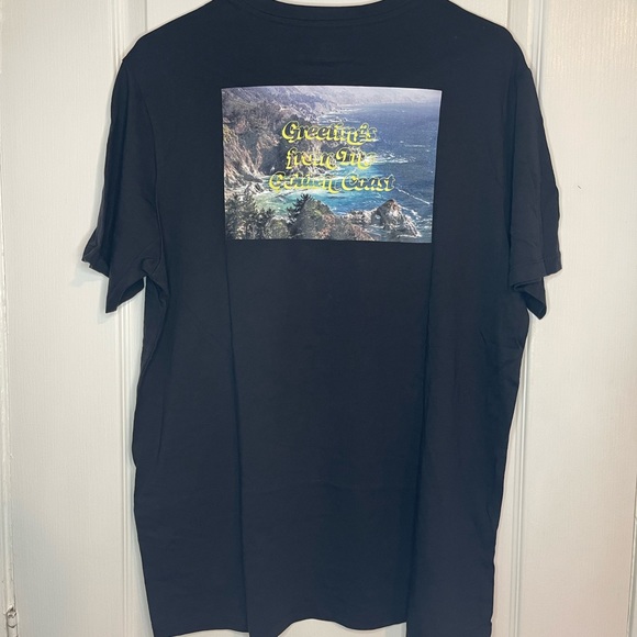 Levi’s Black T-Shirt - Picture 2 of 3